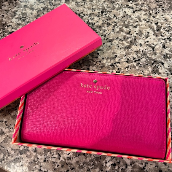 Kate spade pink long wallet - Picture 1 of 6